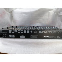 Table de Mixage Behringer 16Pistes